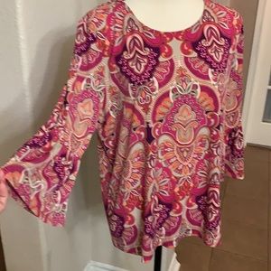Chico’s raspberry pink floral paisley print bell sleeve top blouse Large